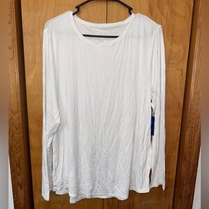 Apt. 9 Modern White Top